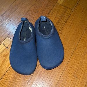 Water shoes
